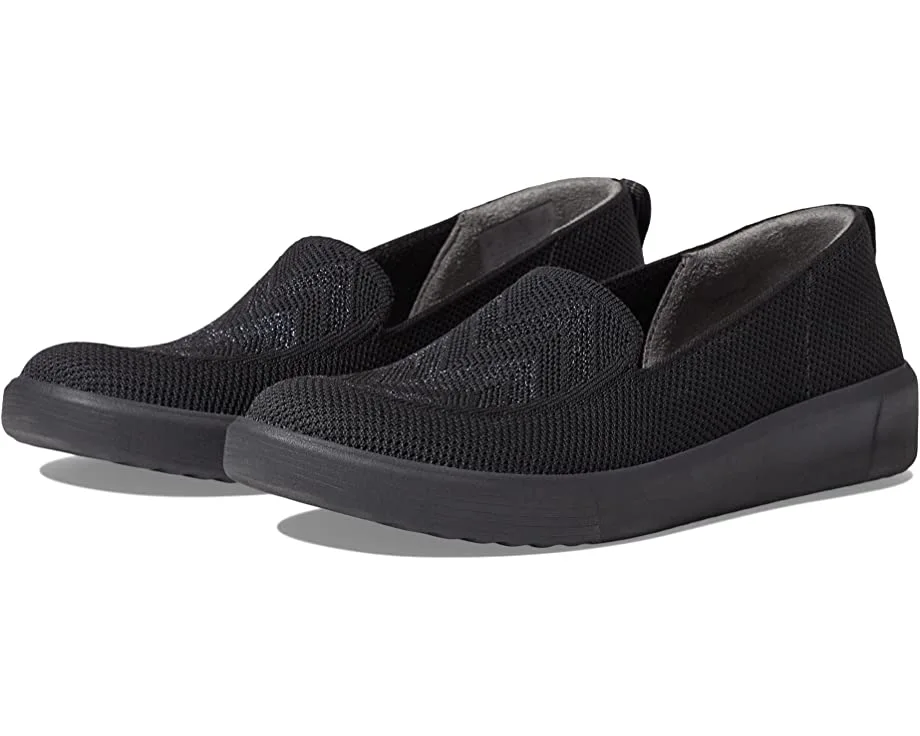 Bzees March On Moc 3 Bzees March On Moc