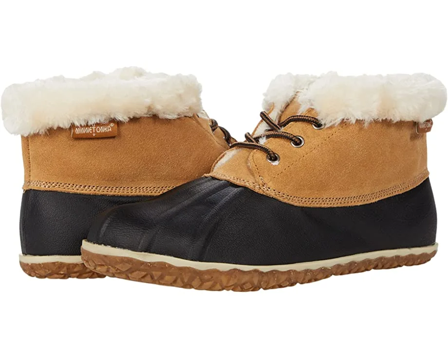 Minnetonka Tega 3 Minnetonka Tega